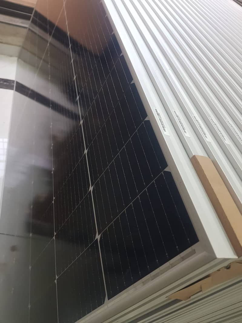 Jinko / Canadian / Longi / JA / HanerSun Solar Panels 8