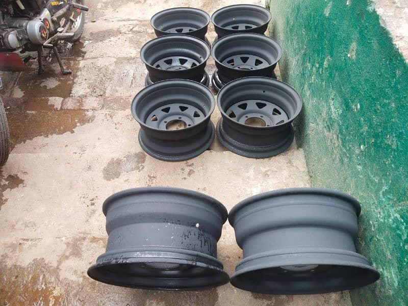 Jeep rim available 15