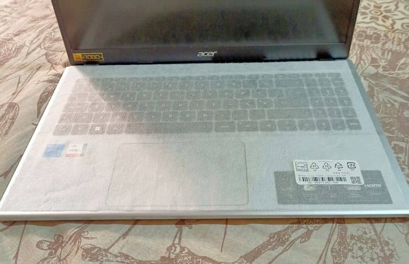 New laptop Acer Aspire core i5 4