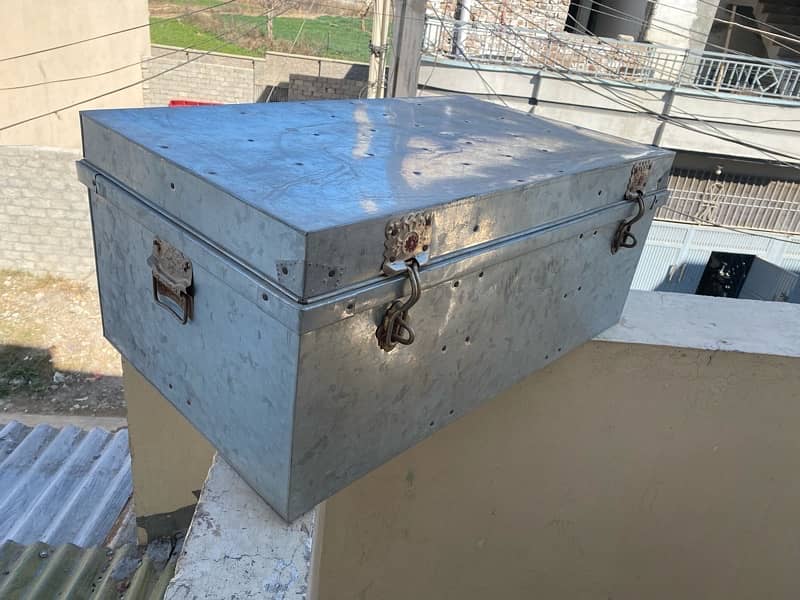 Storage Box (Steel Peti) Sandooq — Almost new 2