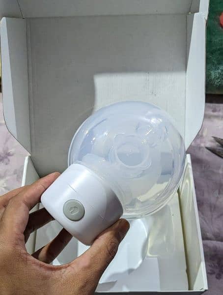 Breast pump for sale 1