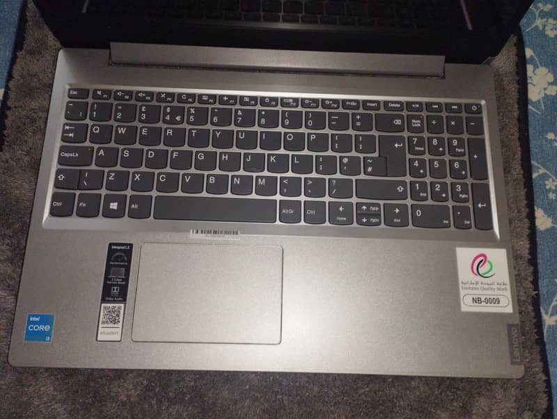 Lenovo ideapad 10 gen l340 1