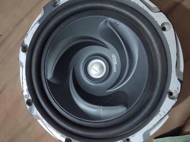 Kenwood subwoofer 10 inch 9