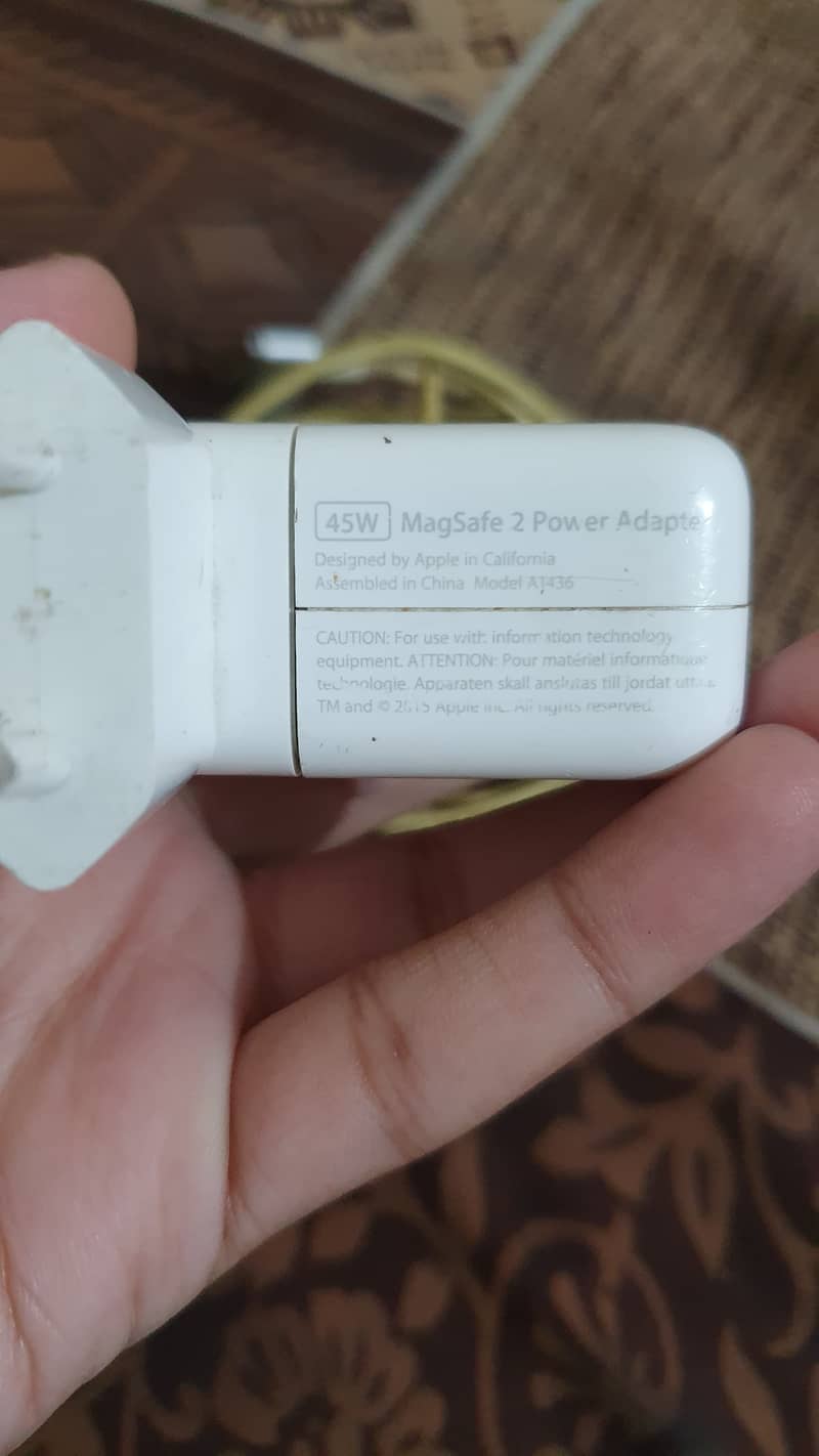 Apple 45W MagSafe 2 Power Adapter for MacBook Air 1