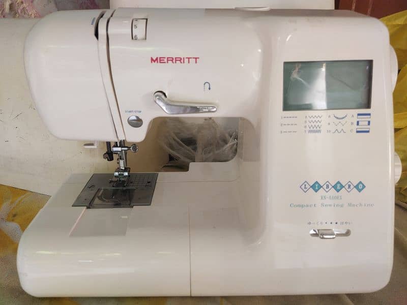 imported zig zag stitch sewing & embroidery machine 3