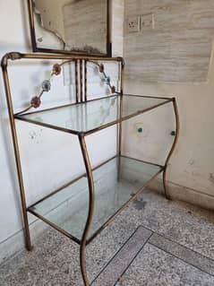 dressing table and glass mirror