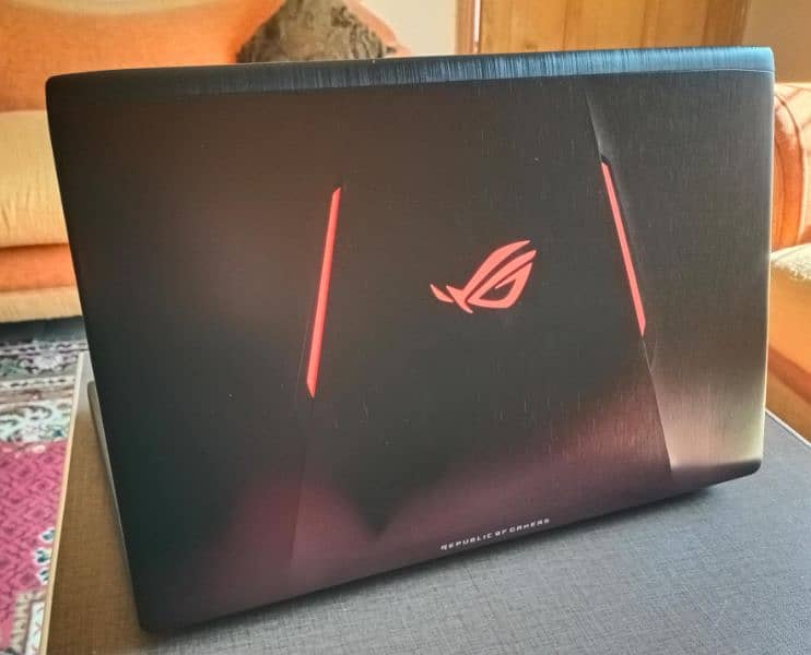 ASUS GL553 Gaming Laptop 1