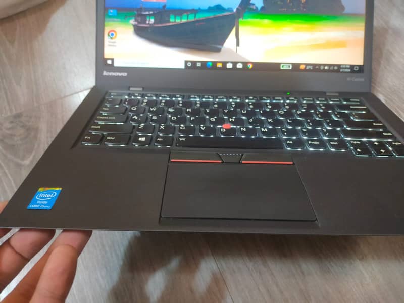 Lenovo ThinkPad X1 Carbon 20BS (i5 5th 8GB 256SSD) 14 FHD 0