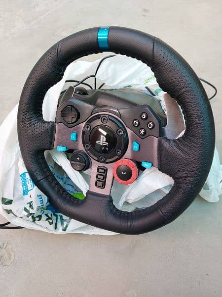 G29 Driving Force Racing wheel 1