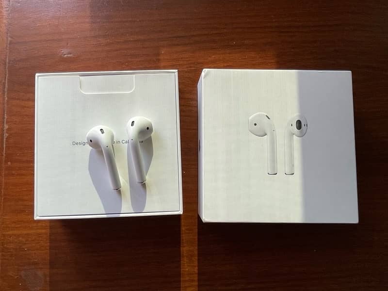 Apple AirPods 1st Generation - Earpieces/Earbuds and Box Only 6