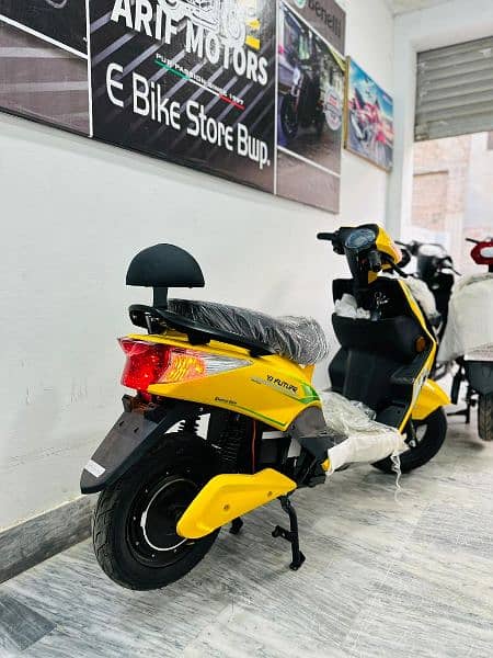 Electric Scooty YJ Future 5