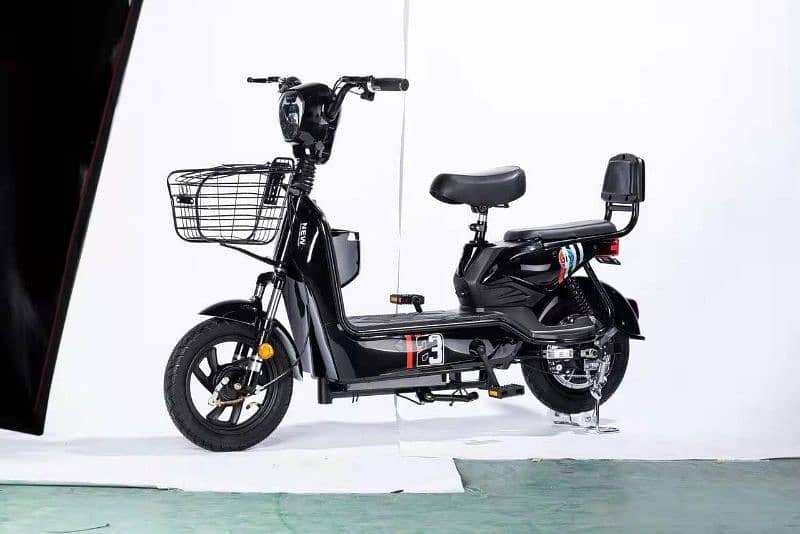 Electric Scooty 45 km in one charge 0