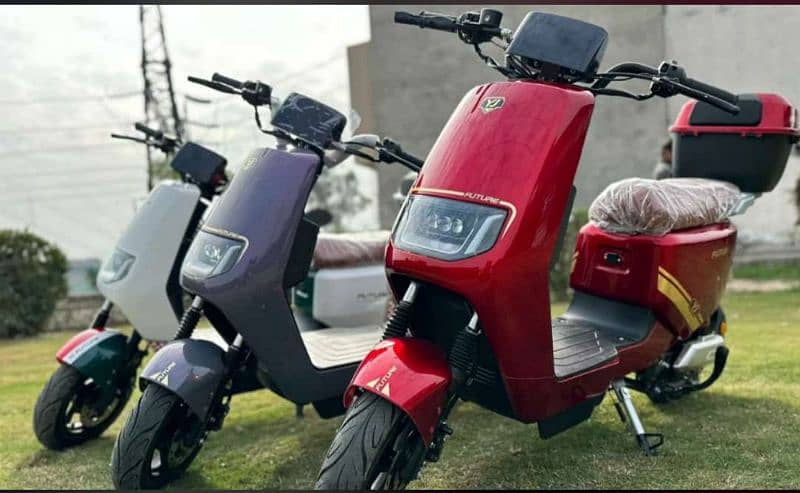 Electric Scootys at Factory Price 5