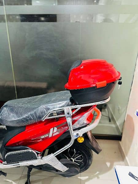 Electric Scootys at Factory Price 7