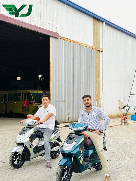 Electric Scootys at Factory Price 11