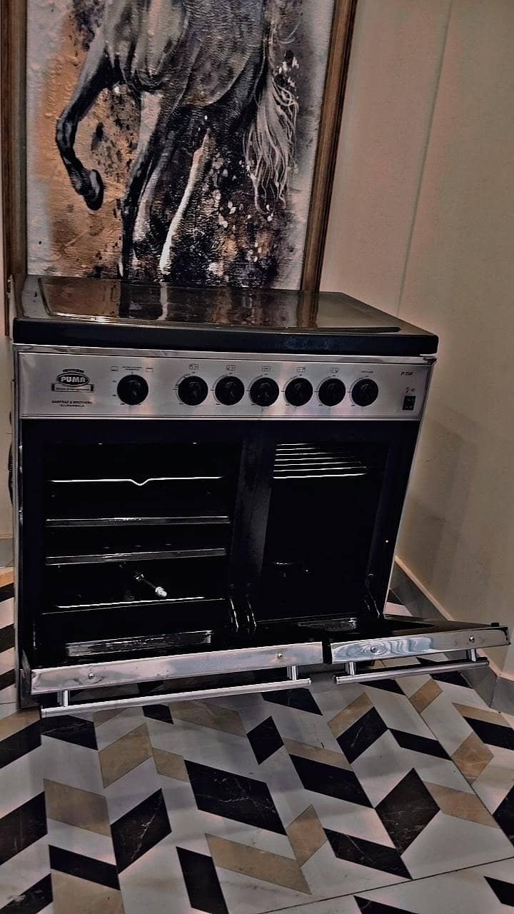 Brand New Cooking Range with Oven / PUMA P-750. 0