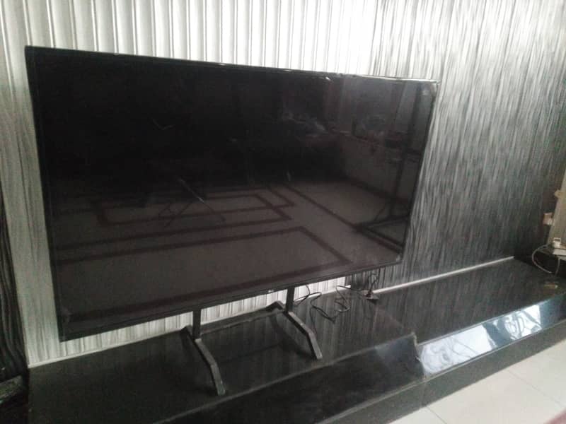 Hisense LED TV on wholesale price 0