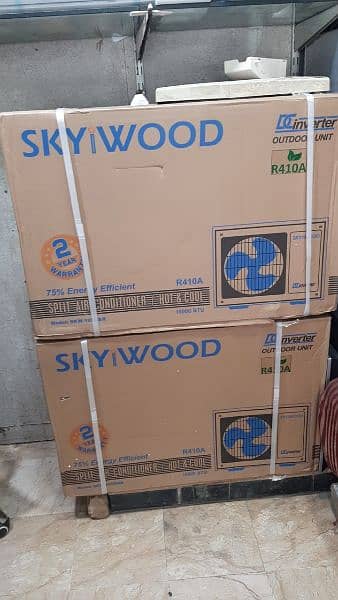 SKYIWOOD SPLIT AC DC INVERTER HEAT AND COOL ENERGY SAVER IMPORTED 1