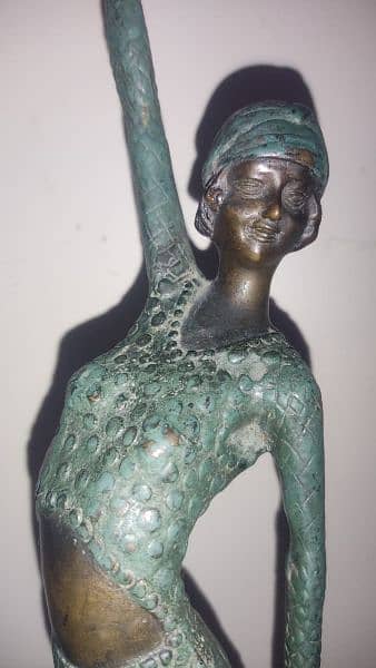 antique bronze Dancing Lady  Finishing Pose Weight 2.05 Kgs
Height 19 1