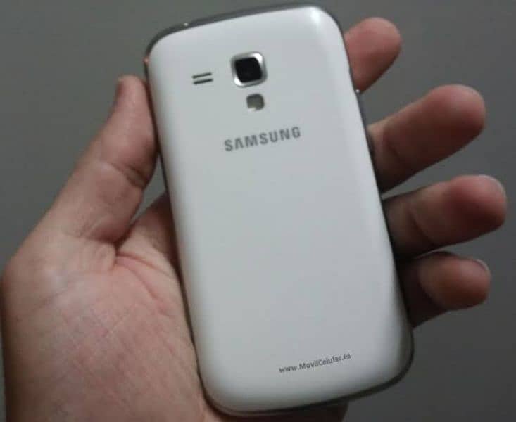 Samsung Galaxy S Duo's Mobile Phone 1