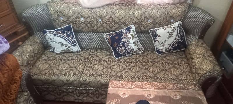 sofa set for sale almost new condition 1 month use 0
