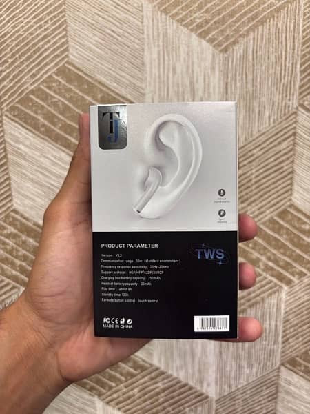 Branded Wireless Earbuds/Airpods Good Sound With Warranty 3