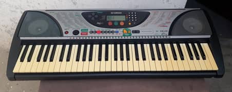 YamahaPSR240 Piano 61-Keys TouchSensitive Portable Electronic Keyboard