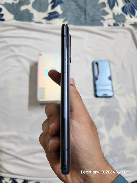 Xiaomi Mi 10 5G 3
