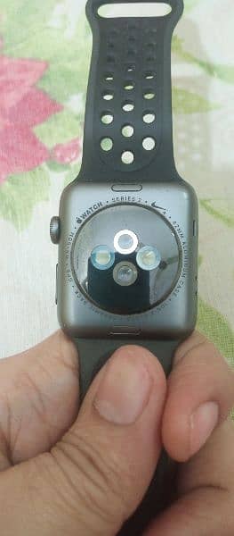Apple Watch 2nd Gen 42mm Nike Edition 5