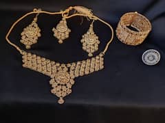 jewellery set.