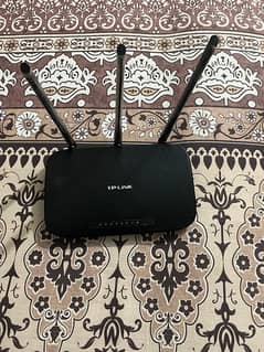 TP link triple Antena Wifi router for sell