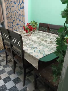 dinning table with 6 chairs heavy mirror