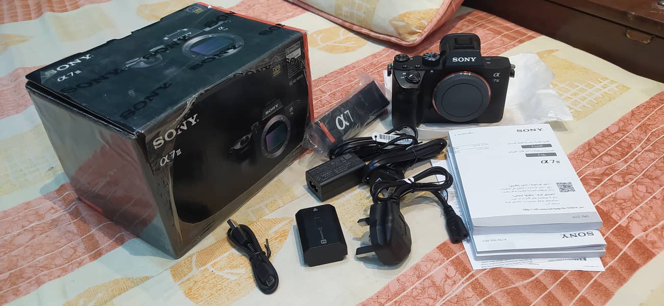 Sony A7iii body in excellent condition 12k SC for sale 9