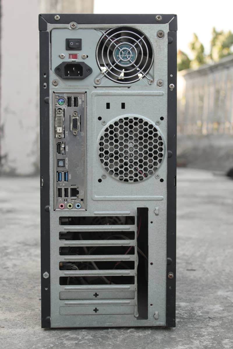 AMD Quad core Gaming PC 3