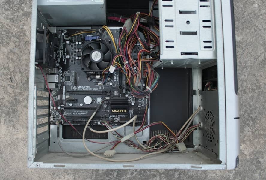 Gaming PC Quad core for Sale! 5