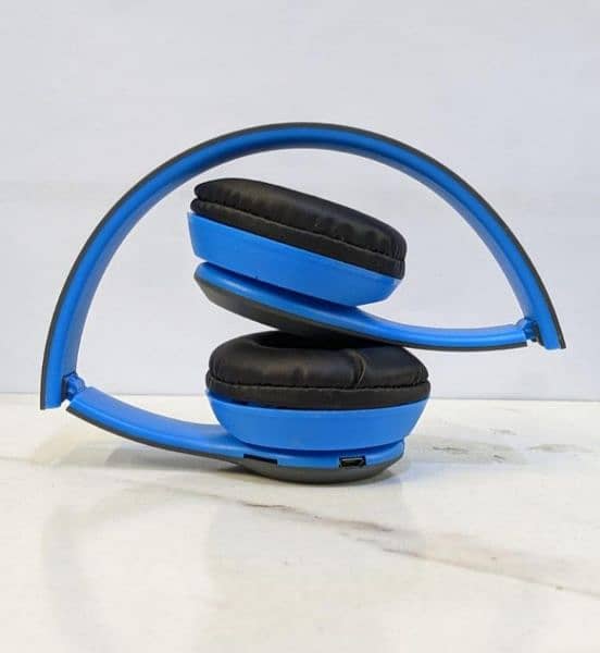 Professional Wireless Gaming Headset 2