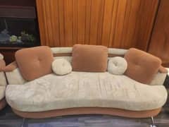 6 seater sofa set in mint condition 0