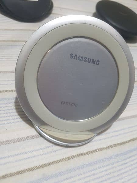 samsung galaxy wireless charger 1