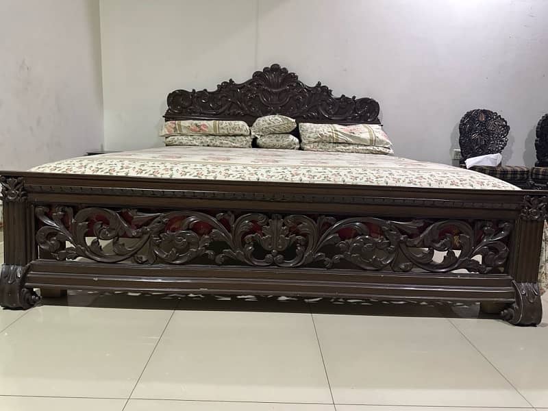 BED SET WITH MATTRESS CHAIRS AND CENTRE TABLE 1