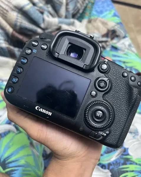 canon 7D camera condition 10/10 2