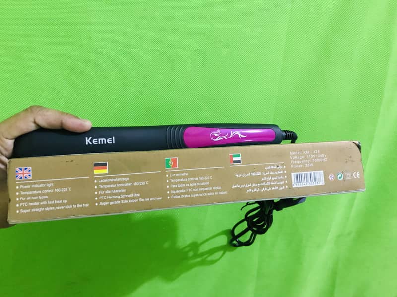 Kemei professional hair straightener no:03162755652call or whats 1