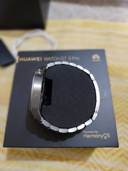 Huawei Watch - GT 3 Pro (Titanium) 4