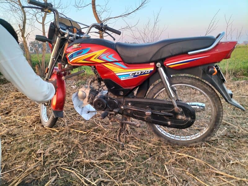 Honda 70 dream 3