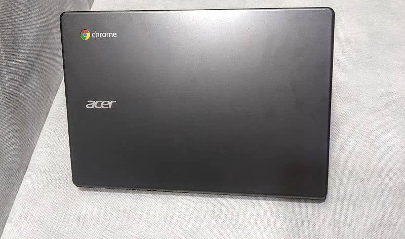 Acer Chromebook c740 128gb m2 SSD 1