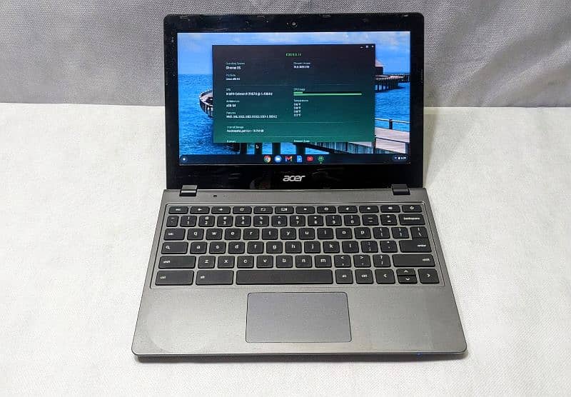 Acer Chromebook c740 128gb m2 SSD 4