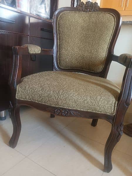 2 solid wood room chairs 4