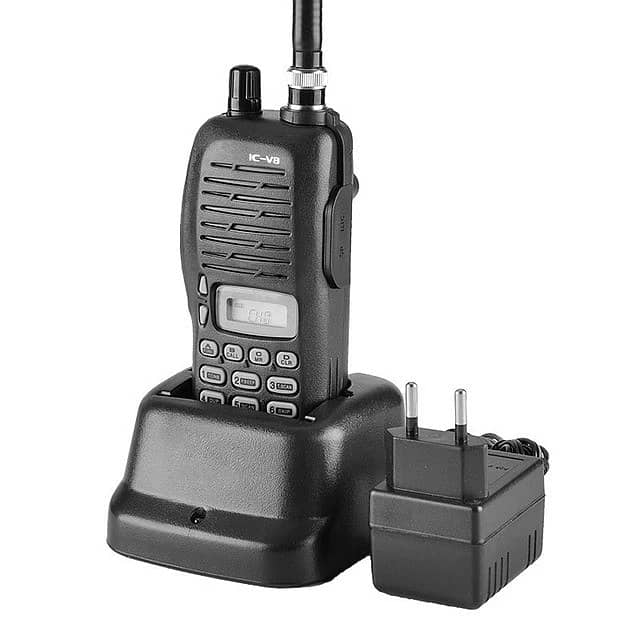 iCom v82 V_H_F Walkie Talkie Radio Portable FM Transceiver Long range 1