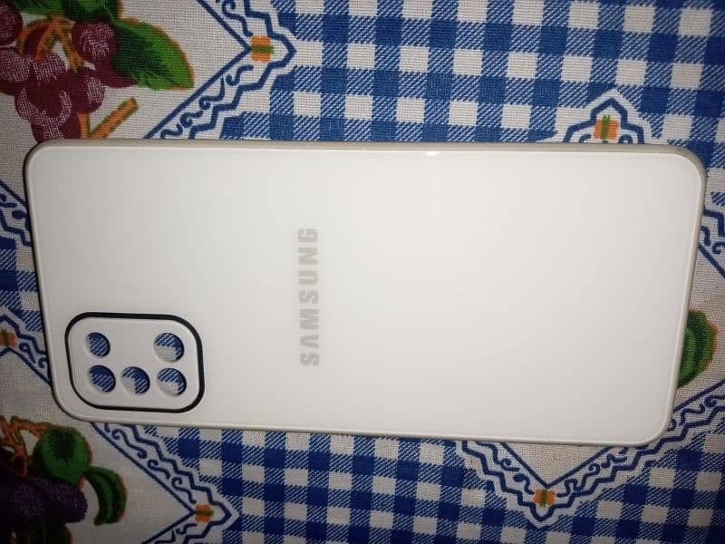 White cover [ Samsung Galaxy A31 ] 1