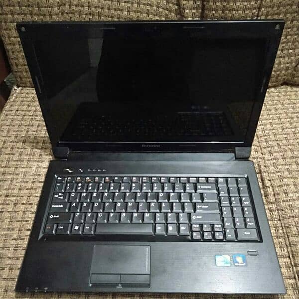 Lenovo Core i3 Laptop with 17 Inch Screen 1