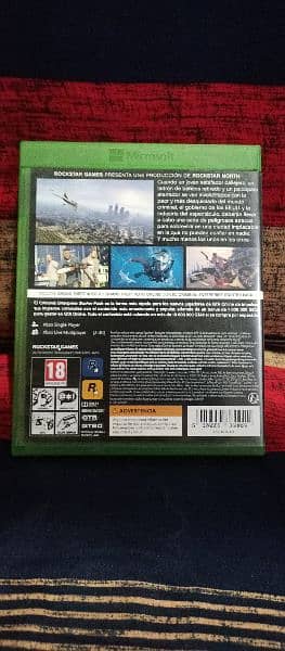 GTA 5 premium edition disk for Xbox one 3